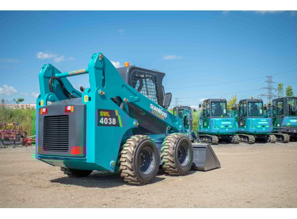 MiniIncarcator SUNWARD SWL 4038, 3.7ton, 74CP de vanzare